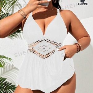 Hollow Out Crisscross
Backless Tankini w/ No underwires, removable cups, Updated